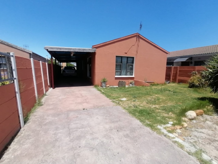 Bedroom Property for Sale in Scottsdene Western Cape